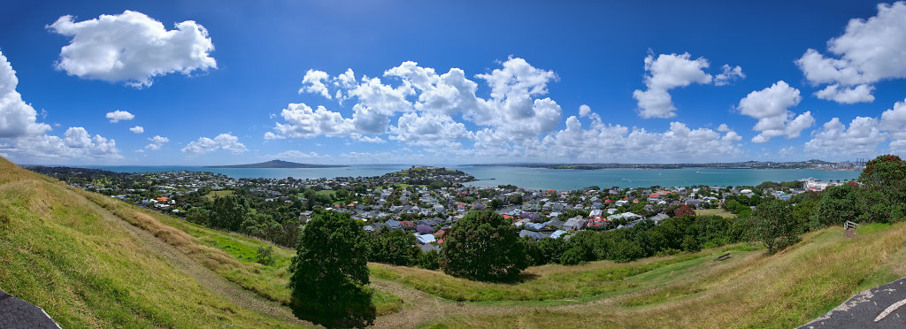 2019-12-21-112339-raw-panorama-export.jpg